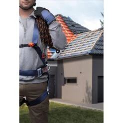 HARNAIS - KIT COMFORT Antichute Charpentier/couvreur UNYC Kit -Construction Matériaux Magasin Photo dambiance 1398806