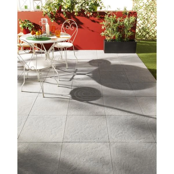 Dalle PIERRE DU LOT Structurée 50x50cm Ep.25mm Gris Nuancé 4 Dalle PIERRE DU LOT Structurée 50x50cm Ep.25mm Gris Nuancé – Image 2