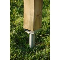 CONNECTEUR WOOD 140 ACIER POUR POTEAU A PARTIR DE 140MM -Construction Matériaux Magasin Photo dambiance 2 1157476