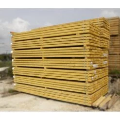 Bastaing Sapin/épicéa Traité Classe 2 75x225mm 5,00m -Construction Matériaux Magasin Photo dambiance 2 1169056