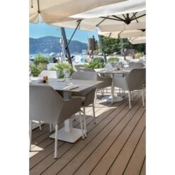 Lame Terrasse PIAZZA PRO Bois Composite Californian Oak 25x140mm 4m -Construction Matériaux Magasin Photo dambiance 2 1369996