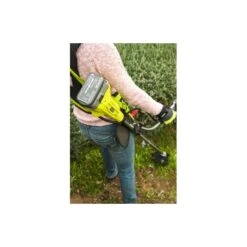 Débroussailleuse OBC1820B 18 V Sans Batterie -Construction Matériaux Magasin Photo dambiance 2 1372613