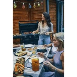 Barbecue Gaz ONYX 4 S -Construction Matériaux Magasin Photo dambiance 3 1349376