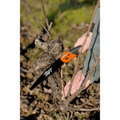 Scie à élaguer Repliable DENTURE JT Bi-matière -Construction Matériaux Magasin Photo dambiance 3 1490102